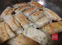 胡萝卜素小锅贴的做法图解5