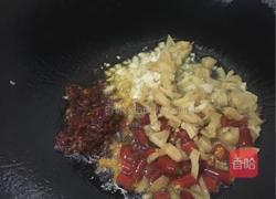 泡椒红烧鱼的做法图解5