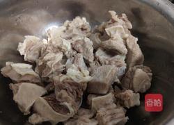 西红柿炖牛腩的做法图解1