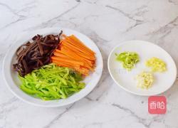 鱼香鸡丝便当的做法图解3