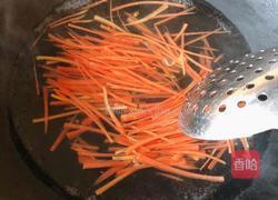 韩式石锅拌饭的做法图解2