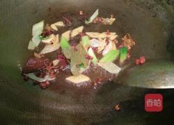 香菇黄焖鸡的做法图解2