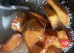 拔丝地瓜的做法图解8