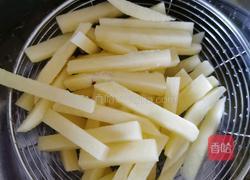 宅家必备下午茶～炸鸡翅薯条的做法图解1