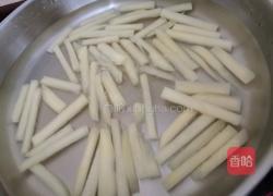 宅家必备下午茶～炸鸡翅薯条的做法图解3