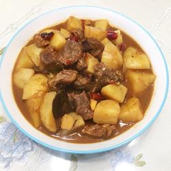 土豆炖牛肉的做法[图]