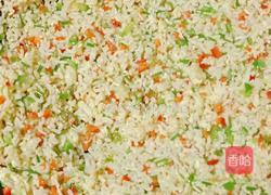 彩椒蛋炒饭便当的做法图解12