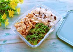 鸡胸肉红豆饭便当