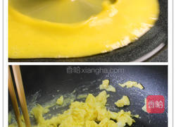 百菜不如白菜，白菜又名百财！做一盘翠绿欲滴的翡翠白菜饺吧！的做法图解2