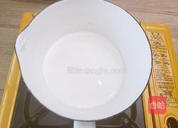 暖心暖胃的姜汁撞奶的做法图解3