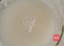 猪肉土豆包子的做法图解2