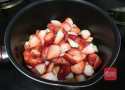香甜草莓酱的做法图解2