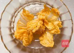 Illustration of how to make simple flowers 3