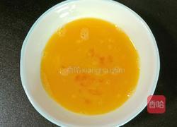 芹菜肉沫蛋炒饭便当的做法图解4