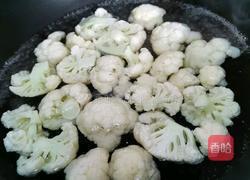 花菜炒肉的做法图解2