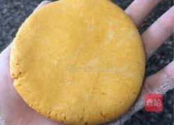 外酥里嫩南瓜饼的做法图解7