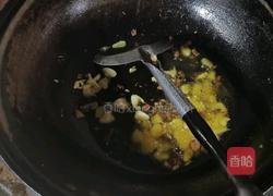 腊鸡炖土豆的做法图解4