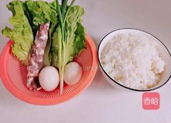 香肠炒蛋饭便当的做法图解1