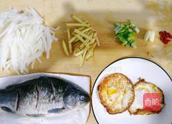 鲫蛋汤的做法图解1