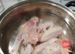 一只鸡吃法之一（鸡汤加➕炒鸡骨架）的做法图解5