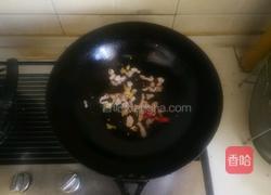 莴苣青椒炒肉丝的做法图解5