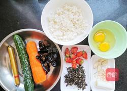 家常蛋炒饭的做法图解1