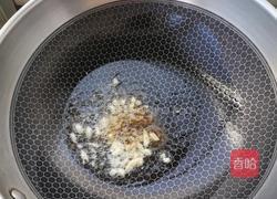 猪肉炒芦笋的做法图解3