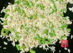 肉沫豆角蛋炒饭便当的做法图解9