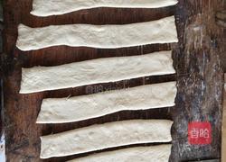 香酥小油条的做法图解3