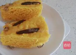 Illustration of making cornmeal cake 6