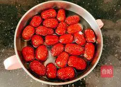 Pumpkin Beef Meatball Soup Recipe Illustration 3