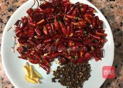 辣子鸡丁的做法图解5