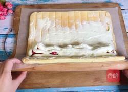 草莓蛋糕卷的做法图解27