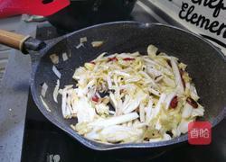 酸辣白菜便当的做法图解6