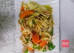 Illustration of how to stir-fry shredded pork with shredded king oyster mushrooms 6