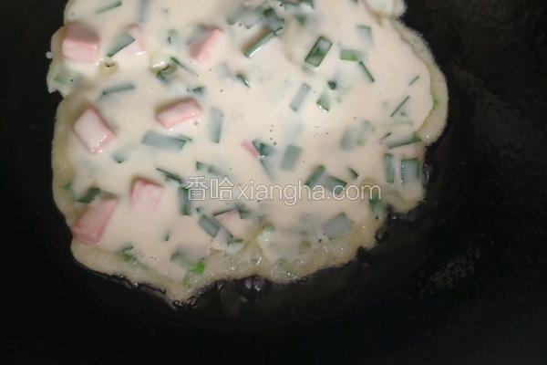 韭菜火腿鸡蛋饼