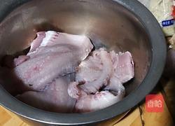 草鱼丸子的做法图解1