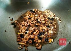 豆豉炒无丝豆的做法图解4