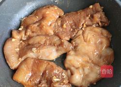 蒜香鸡胸肉的做法图解6