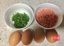 双色火腿鸡蛋卷的做法图解1