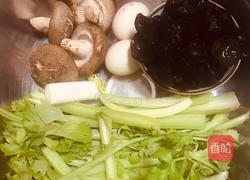 金灿灿冰花的素锅贴，营养美味的做法图解2