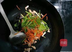 芹菜炒肉丝的做法图解8
