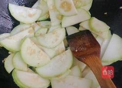 清炒长蒲瓜的做法图解5