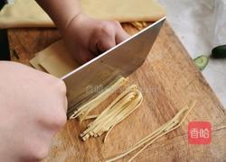 豆腐丝凉拌黄瓜的做法图解7