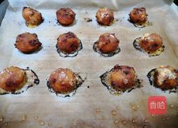 红豆沙蛋黄酥的做法图解2