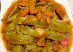 豆角炖肉的做法图解1