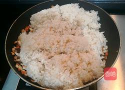 咸蛋黄肉松烧卖的做法图解12