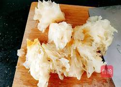 白萝卜银耳牛腩汤的做法图解10