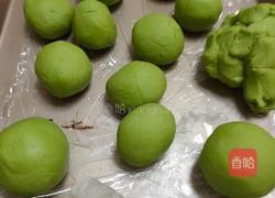 蛋黄肉松青团的做法图解4