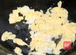 酱油炒饭的做法图解2